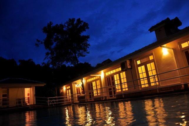 Forest Edge Hotel Ginigathena Exterior foto