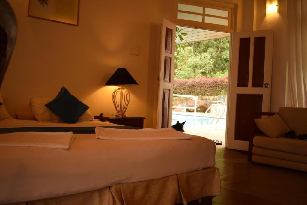 Forest Edge Hotel Ginigathena Exterior foto